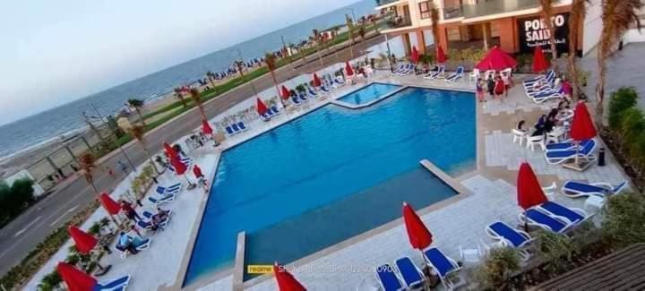 شاليه فندقي أرضي بحديقه خاصه في منتجع بورتوسعيد 'Ezbet Shalabi el-Rudi Luaran gambar